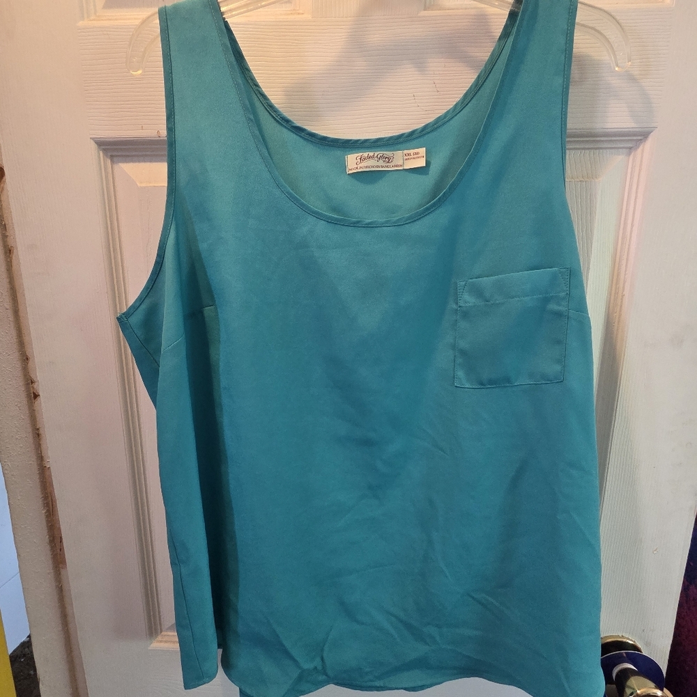 Faded Glory Teal Scoop Neck Tank with Chest Pocket